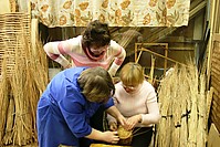 Обучение плетению из ротанги